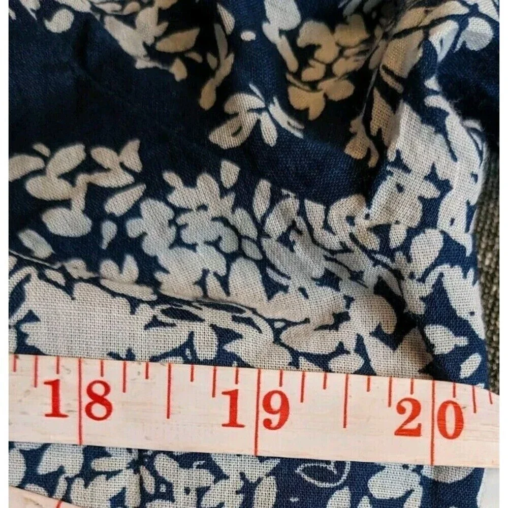 Abercrombie Fitch Shirt Womens Small Navy Blue White Floral Peasant‎ Blouse Boho